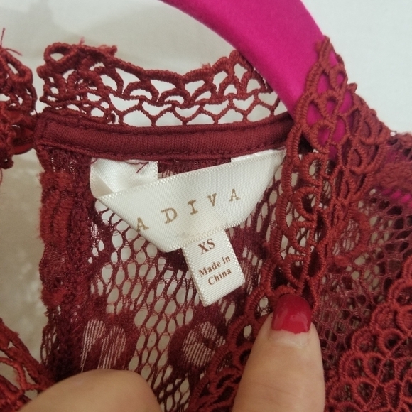 Adiva lace blouse - Picture 3 of 8
